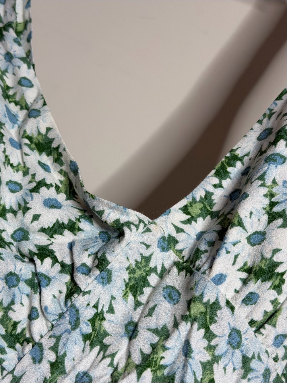 Reformation Beauden Knit Dress Daisy Meadow - Picture 5 of 9